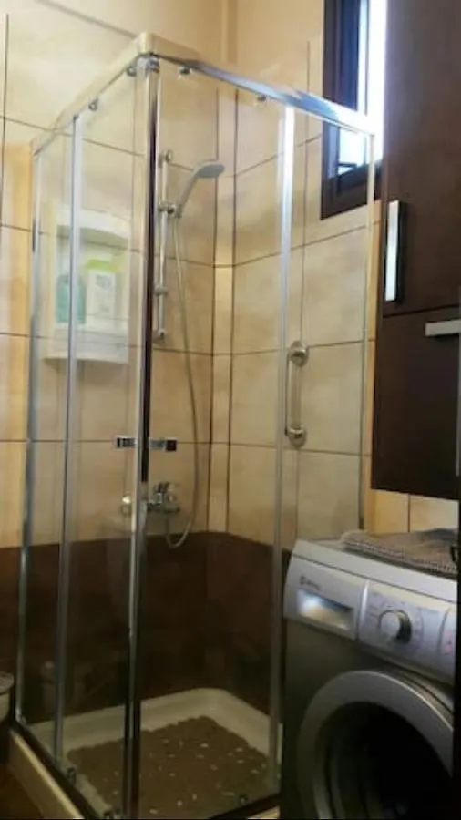 Apartment Near The Beach Aparment With Garden Perivolia